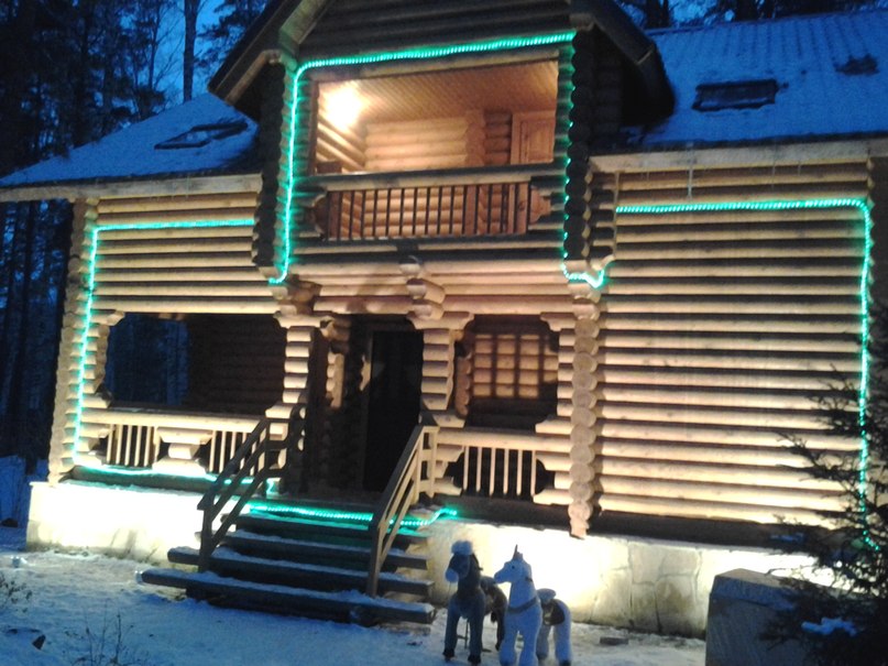 Уральская резиденция Деда Мороза в ноябре 2012г